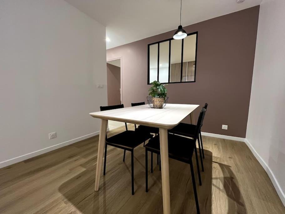Designer - Centre Montereau Apartment Exterior photo